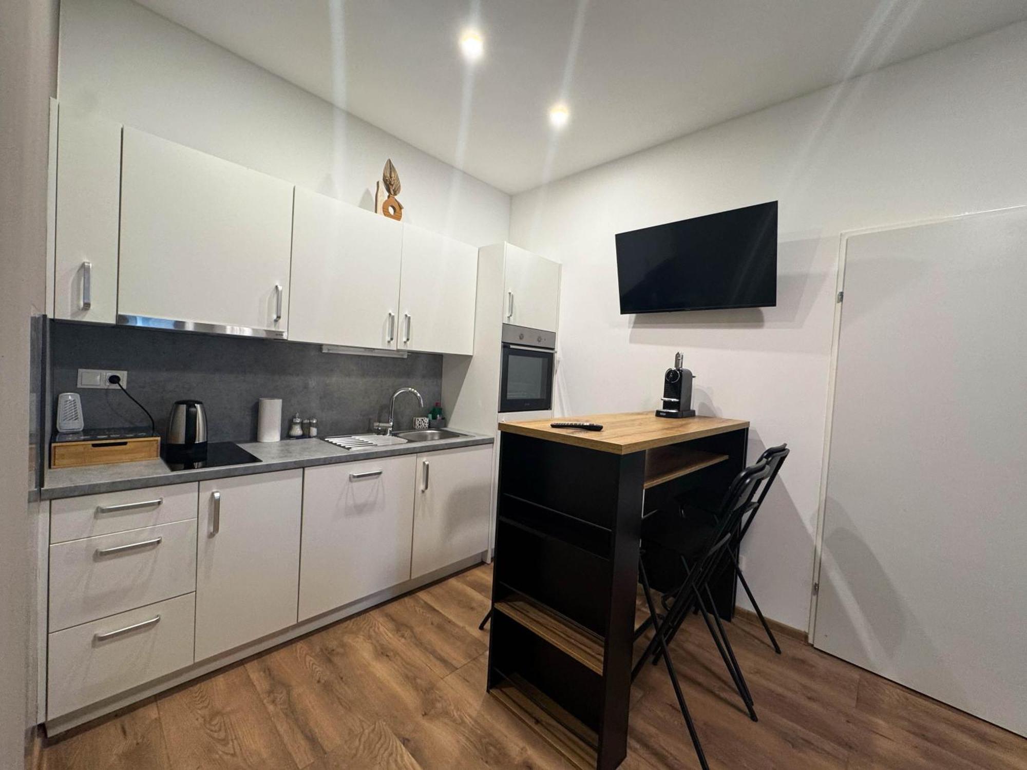 Cozy Apartments In Central Location With Free Parking Vienna Exterior photo